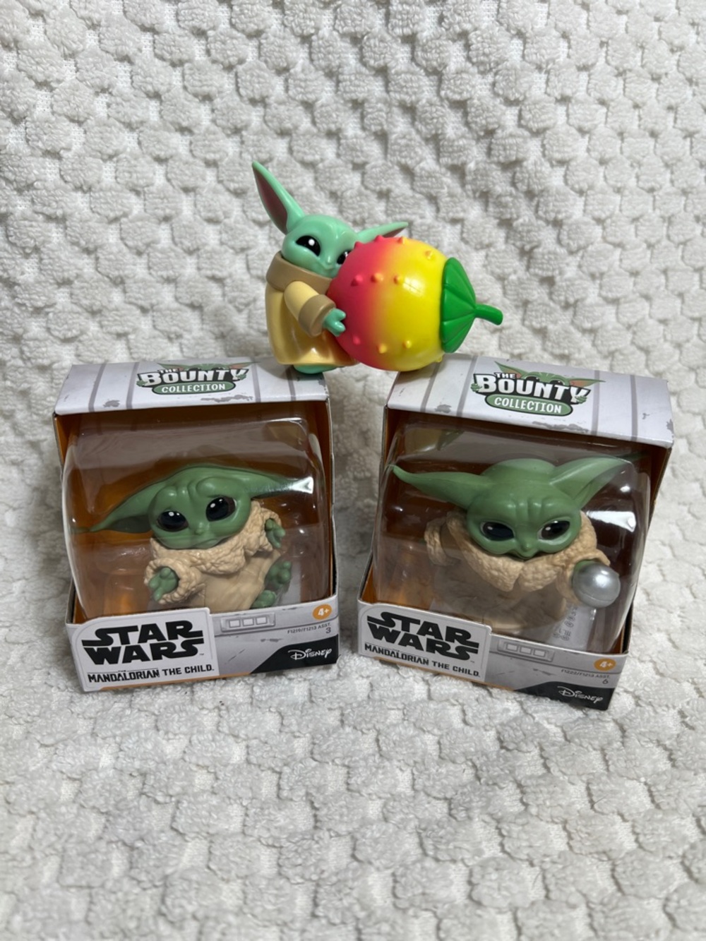 Star Wars The Mandalorian The Child Figures X 3